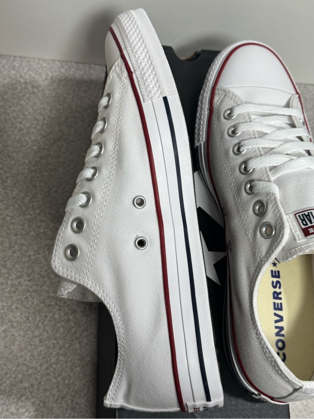 Converse Chuck Taylor All Star Ox Optic White Size 8.5 Men/ 10.5 Women - Picture 5 of 11